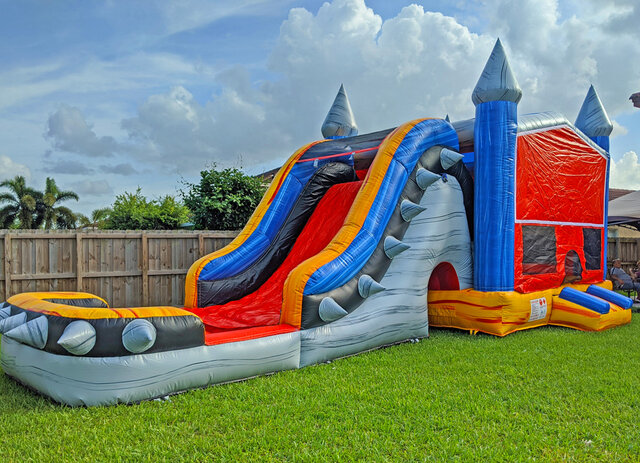 Rockstar Bounce House Combo (C16)